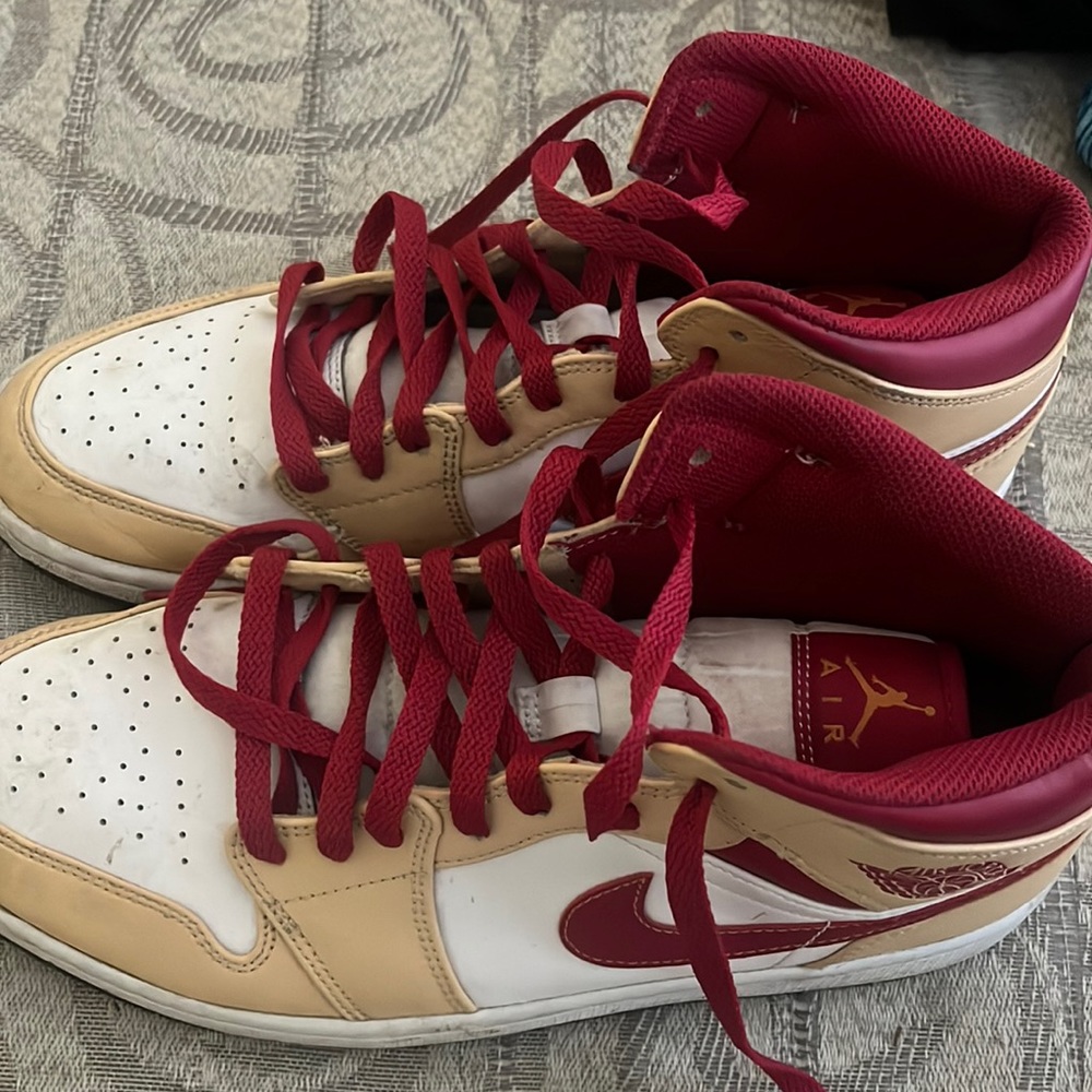I’m selling the red and tan air Jordan ones it has been used 2 times already